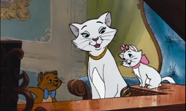 Aristocats-disneyscreencaps.com-1479
