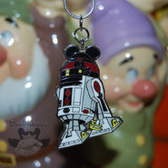 R2-MK keychain.