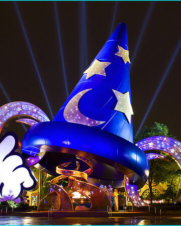 Sorcerer's hat mickey