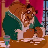 Bestia comiendo.