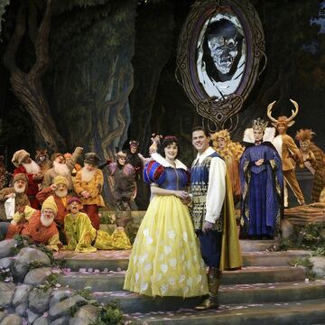 Snow White An Enchanting Musical Disney Wiki Fandom