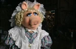 Miss Piggy as Betty Crachett
