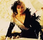 Cruella-Glenn-Close.jpg (33 KB) 101 Dalmatians