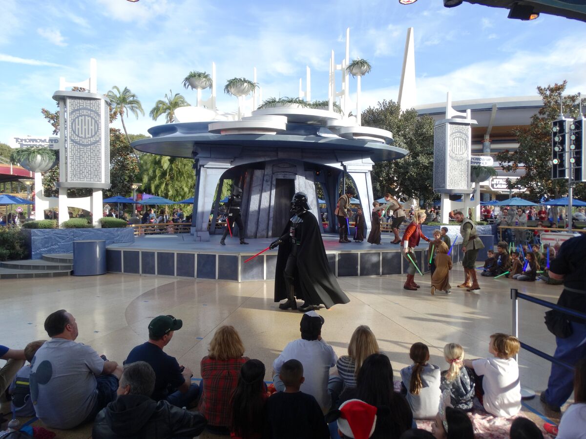 Disneyland will cancel its Jedi Training Academy show – Orange