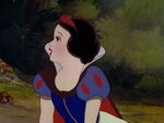 Snow-white-disneyscreencaps.com-1148