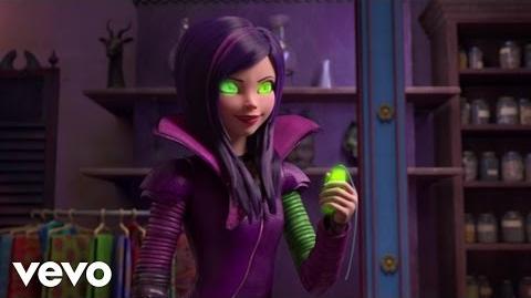 Dove_Cameron_-_Evil_(From_"Descendants_Wicked_World")