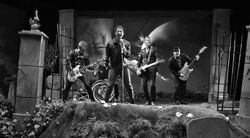 Frankenweenie pet semetary.jpg