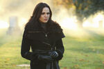 Once Upon a Time - 5x12 - Souls of the Departed - Photography - Regina Mills