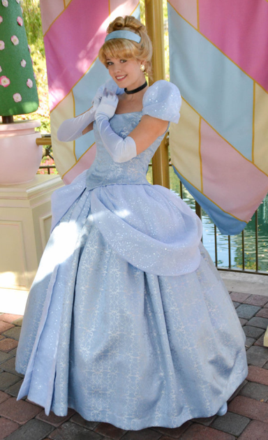 who plays cinderella at disney world