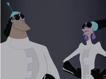 Kronk e Yzma con ropa de laboratorio.