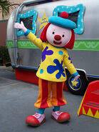 JoJo at one of the Disney Parks