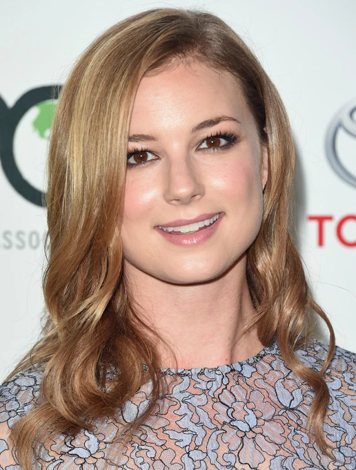 Emily VanCamp
