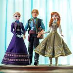 Elsa, kristoff, anna doll