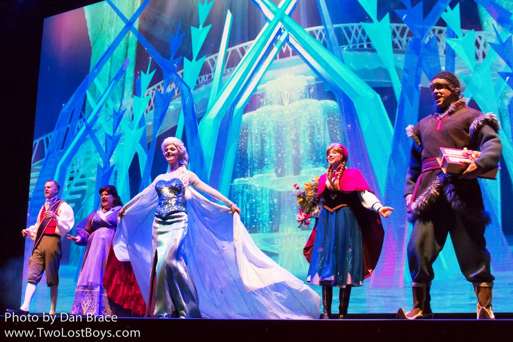 FROZEN, In Summer - Sing-a-long with Olaf