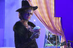 Once Upon a Time - 5x16 - Our Decay - Production - Zelena Cupcake