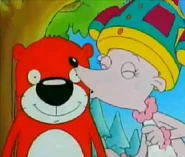 Bootsie kissing Peanut