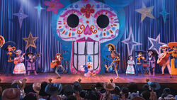 Un Poco Loco Disney Wiki Fandom Un Poco Loco Disney Wiki Fandom