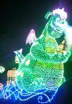 Elliot and Pete as seen in Tokyo Disneyland Electrical Parade: DreamLights