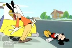 House Of Mouse - (Ep. 11) - Donald's Pumbaa Prank