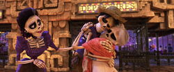 Coco-disneyscreencaps