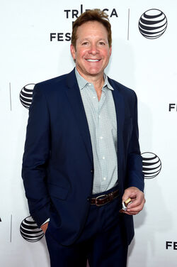 Steve Guttenberg Disney Wiki Fandom