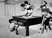 Mickeys follies 4large