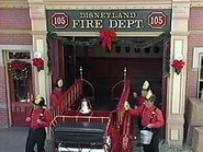 Christmas2.jpg (13 KB)