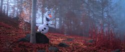 Frozen-2-image-01-olaf