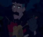 Vinny atornillando una bomba.