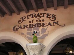 Wdw signs pirates