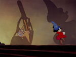 Fantasia-disneyscreencaps.com-3467