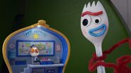 Forky Asks a Question - What is a Pet 02