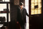 Once Upon a Time - 4x21 - Operation Mongoose Part 1 - Photography - Henry