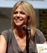 Kaitlin Olson speaks at the 2013 San Diego Comic Con.