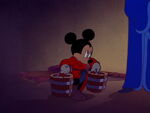 Fantasia-disneyscreencaps.com-4197