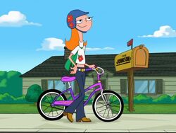 Candace dressed as "the girl next door who's a pop diva by day and a Hollywood bad girl by night crossed with an old school glamor goddess".