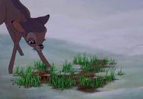 Bambi comiendo.png (771 kB) Bambi come de la poca hierba que queda en el prado.