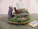 Cinderella Disney snow globe-2