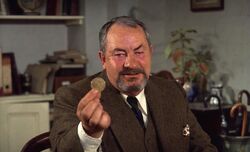 leo mckern blue lagoon