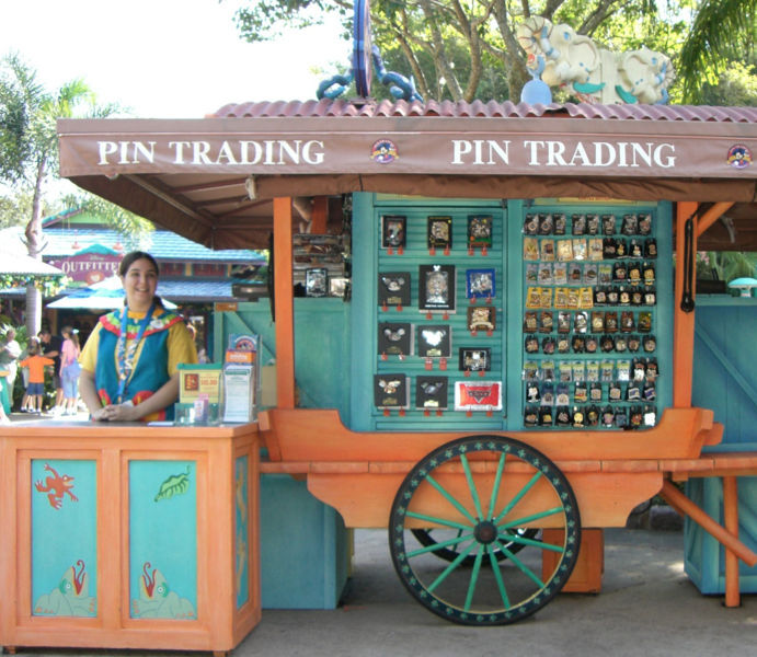 Disney Pin Trading, Disney Wiki