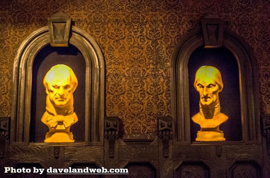 Singing Busts, Haunted Mansion Wiki