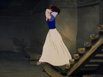 Snow-white-disneyscreencaps.com-4435