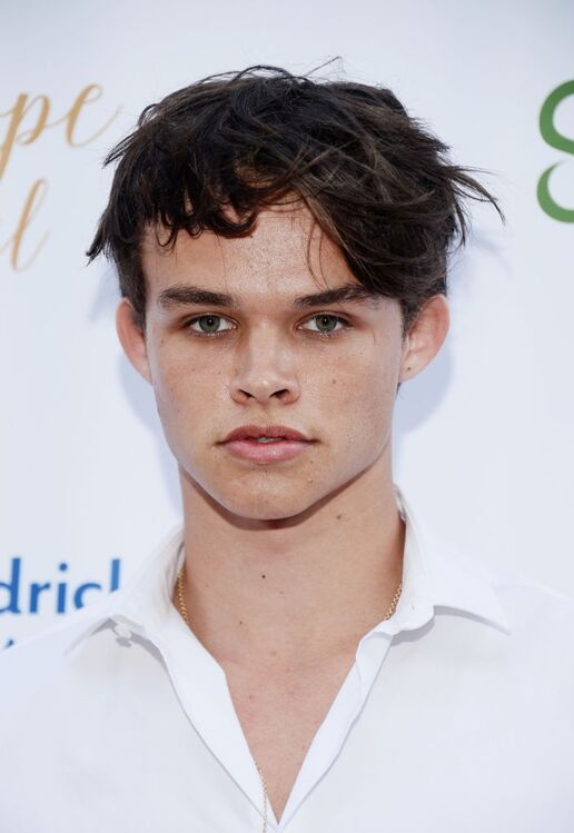 Curran Walters