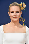 Kristen Bell arrives at the 70th annual Emmy Awards in September 2018.