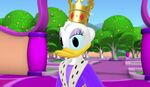 Daisy as a queen in Mickey Mouse Clubhouse.