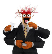 Lets-Take-a-Moment-to-Apprecaite-Pepe-the-Prawn-Four-Arms