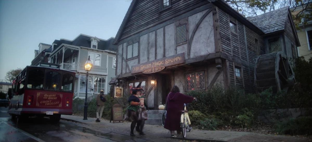 Olde Salem Magic Shoppe Disney Wiki Fandom