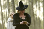 Once Upon a Time - 5x08 - Birth - Photography - Zelena 4