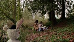 Once Upon a Time in Wonderland - 1x13 - And They Lived... - Alice's Family