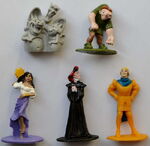 1993-Nesquick-Hunchback-of-Notre-Dame-figures1